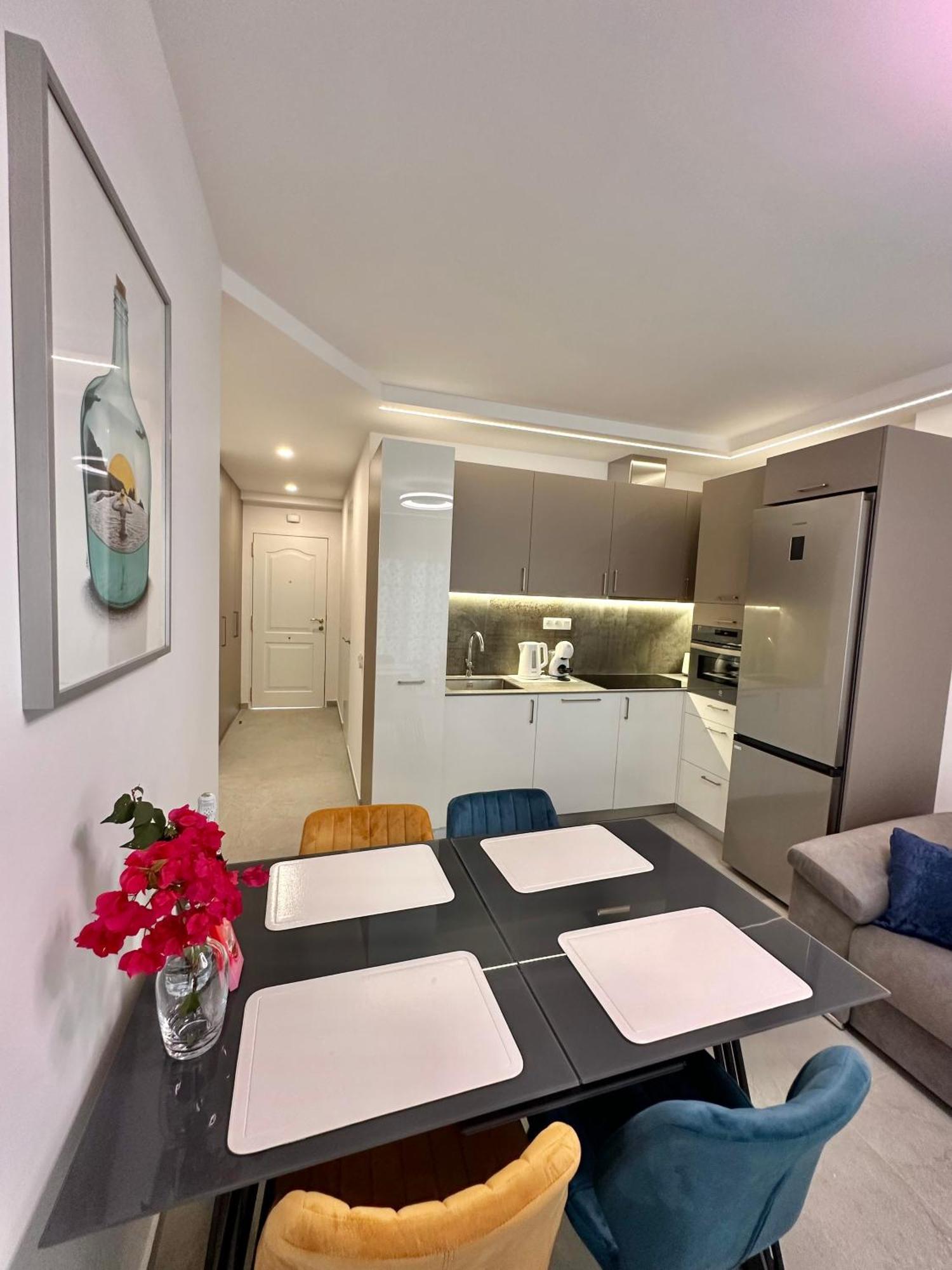 Sunset Apartment 2 & Heated Pool لوس كريستيانوس المظهر الخارجي الصورة