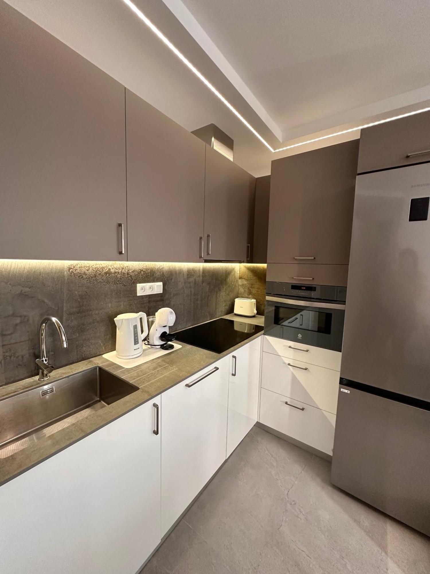 Sunset Apartment 2 & Heated Pool لوس كريستيانوس المظهر الخارجي الصورة